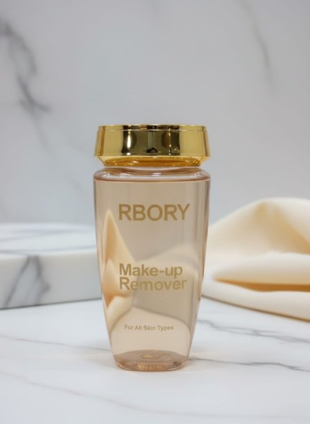 مزيل ميك اب